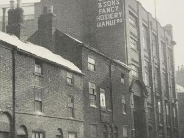 Room for sale in Black Friars, Old Wharf