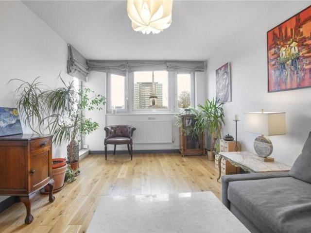 Room for sale in Finsbury, Greater London
