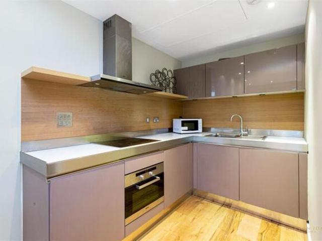 Room for sale in Pimlico, Greater London