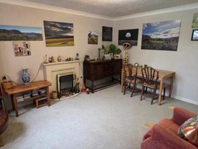 Room for sale in Marple, Greater Manchester