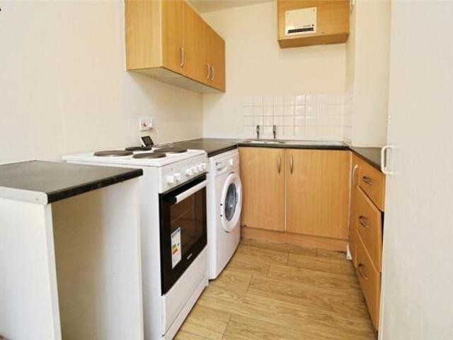 Room for sale in Milton Keynes