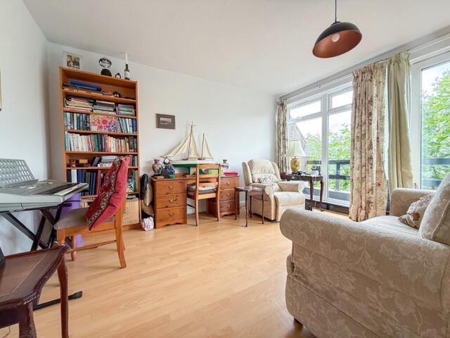Room for sale in Nailsea, North Somerset