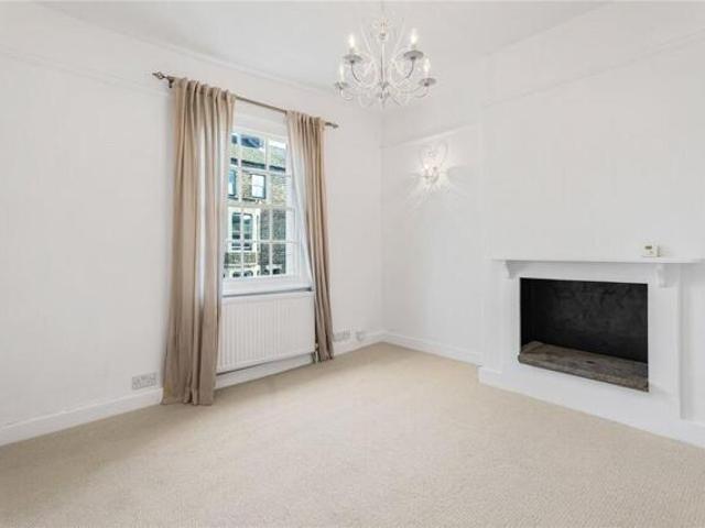 Room for sale in The Slade, Oxfordshire