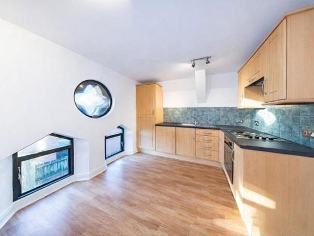 Room for sale in Huyton, Knowsley