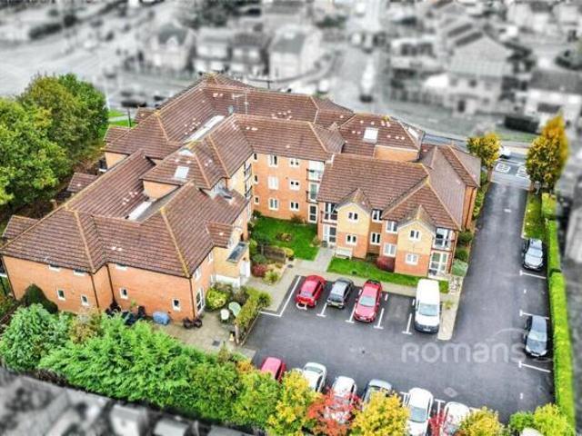 Room for sale in Little Sandhurst, Isle Of Man