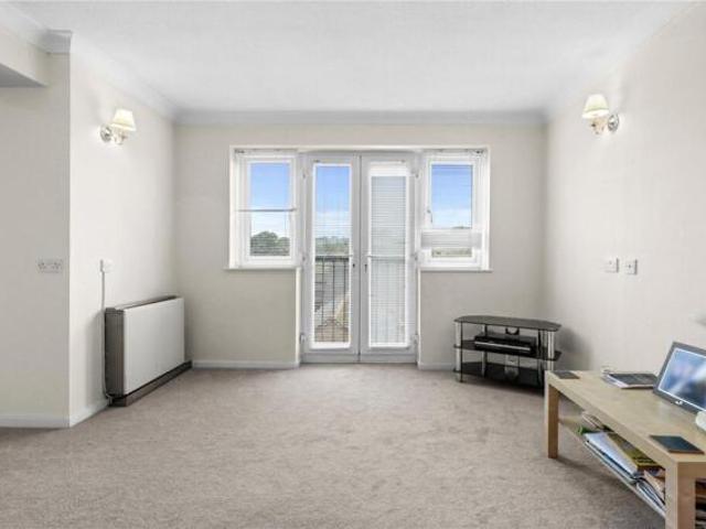 Room for sale in Ringles Cross, Cross In Hand