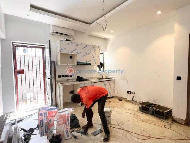 House for sale in Lagos, Lekki