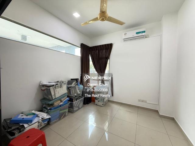 Warehouse for sale in Nilai, Negeri Sembilan