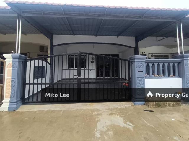 Terraced House for sale in Taman Bukit Dahlia, Masai