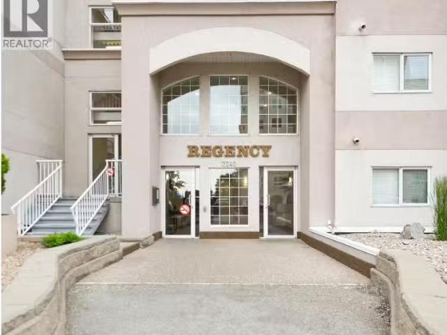 Condo for sale in Penticton, British Columbia