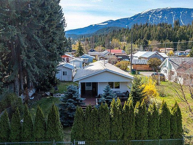 House for sale in British Columbia