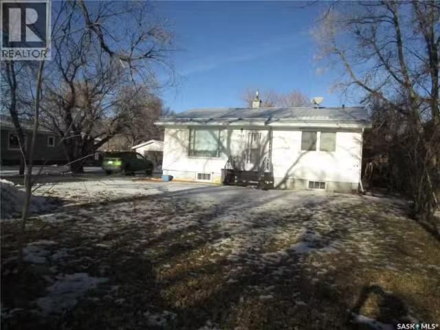 House for sale in Bengough, Saskatchewan