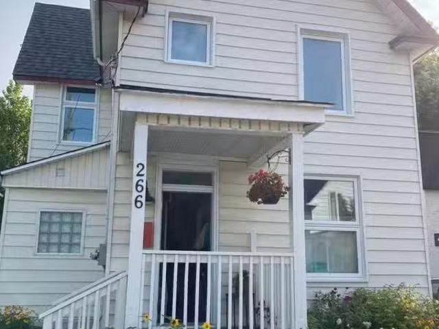 House for sale in Vanier