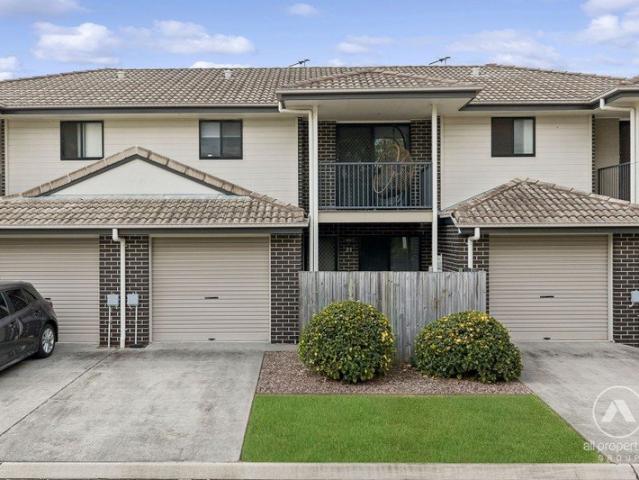Townhouse for sale in Toombul, Queensland