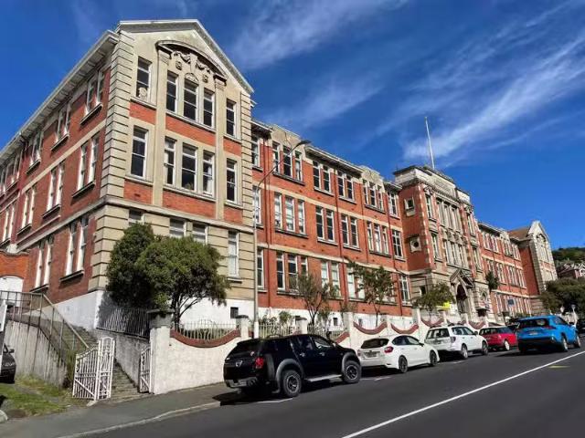 House for sale in Otakou