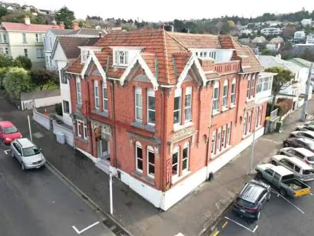 House for sale in Otakou