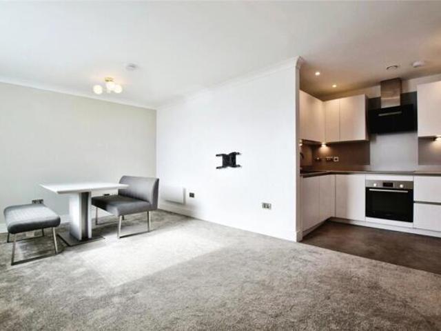 Apartment for sale in Altrincham, Hale