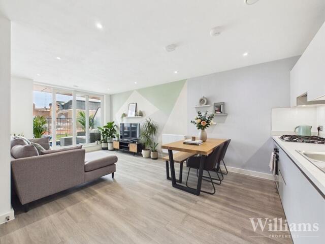 Apartment for sale in Walton, Aylesbury