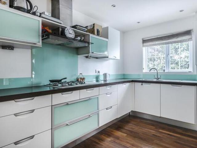 Apartment for sale in Windsor, Berkshire