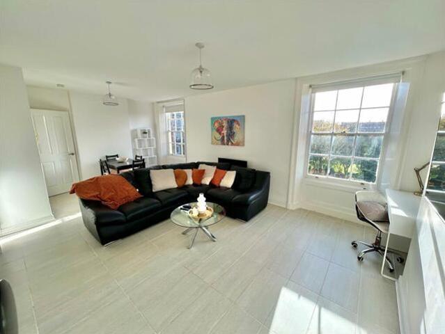 Apartment for sale in Birkenhead, Lower Tranmere