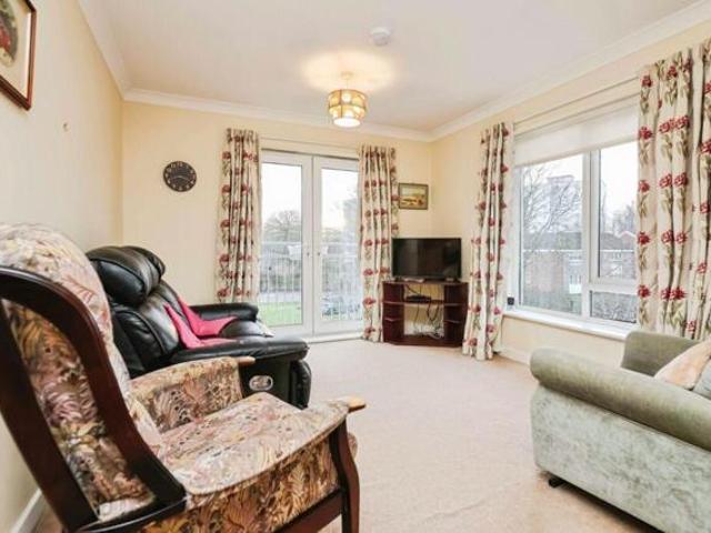 Apartment for sale in Turves Green, West Midlands