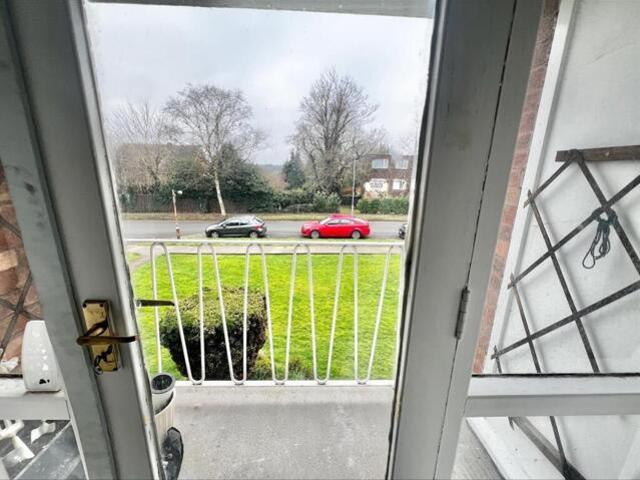 Apartment for sale in Birmingham, Yew Tree