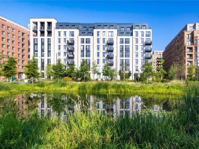 Apartment for sale in Brent Cross, Greater London