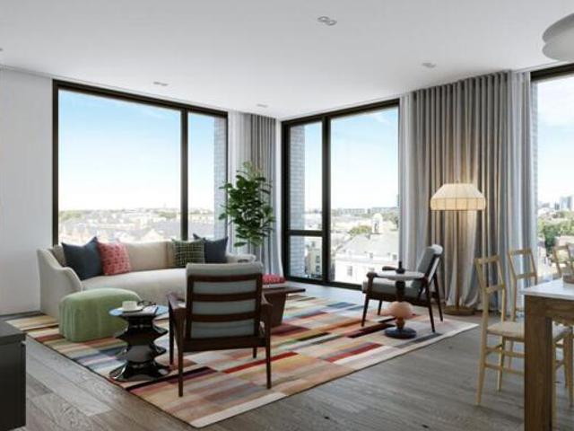 Apartment for sale in Brentford, London Borough of Hounslow