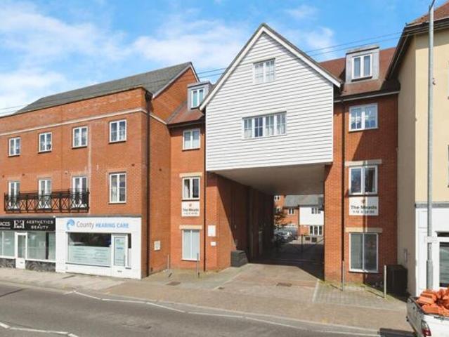 Apartment for sale in Navestock Side, Essex