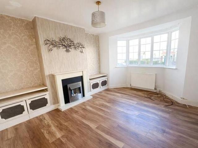 Apartment for sale in London Borough of Lewisham, Greater London