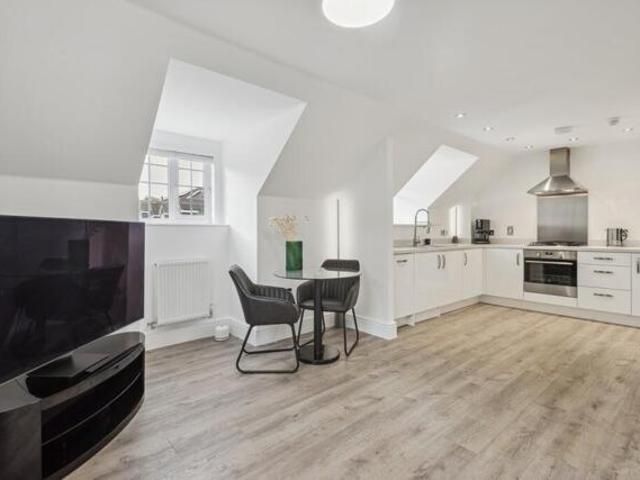 Apartment for sale in Buckingham, Chalfont St. Peter