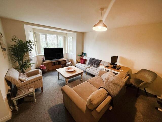 Apartment for sale in Outwood Gate, Bury