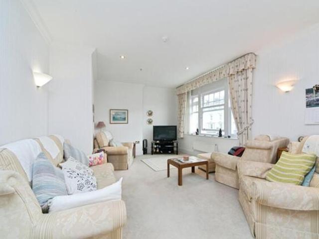 Apartment for sale in Llandudno, Wales