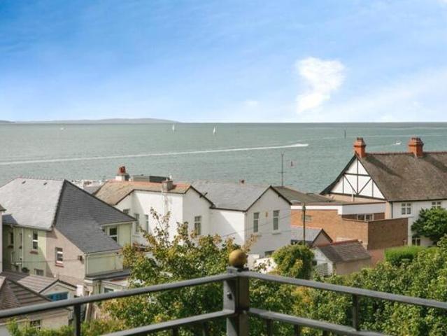 Apartment for sale in Conwy, Wales