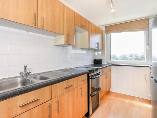 Apartment for sale in Golden Valley, Folkestone