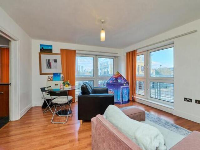 Apartment for sale in Greenwich, Isle of Dogs