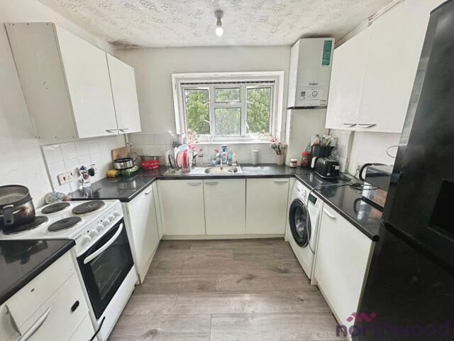 Apartment for sale in Hornchurch, Greater London