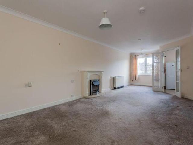 Apartment for sale in Kilmacolm, Scotland