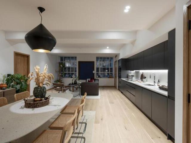 Apartment for sale in Seven Dials, Bloomsbury