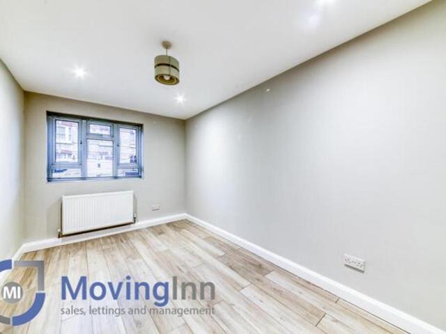 Apartment for sale in West Norwood, Greater London