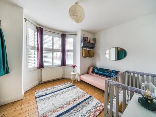 Apartment for sale in London Borough of Lewisham, Greater London