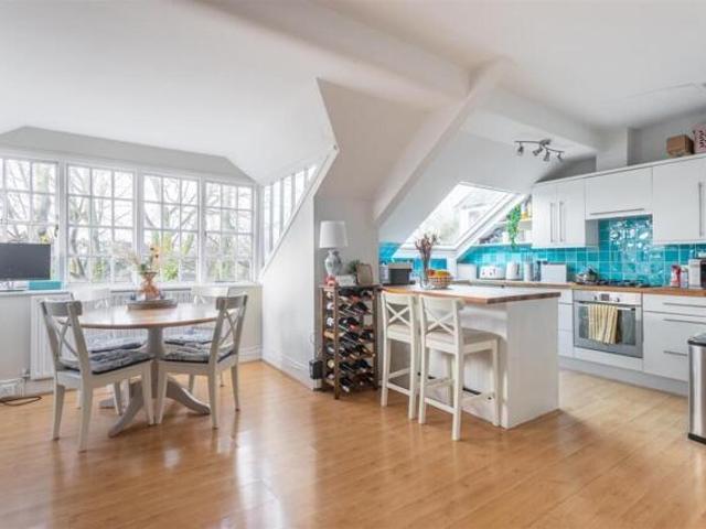 Apartment for sale in Jesmond, Tyne And Wear
