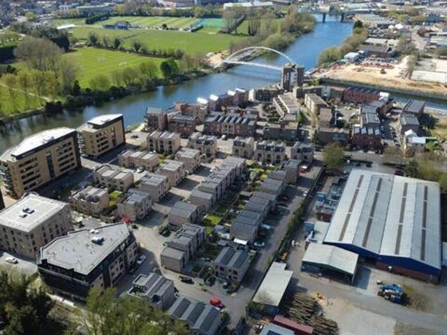 Apartment for sale in Pelham Waterside, Haddon