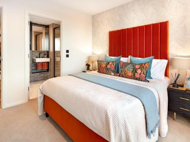 Apartment for sale in Poplar