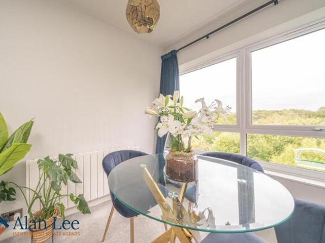 Apartment for sale in Bollinbrook, Macclesfield