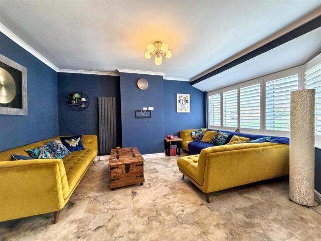 Apartment for sale in Rogerstone, Wales