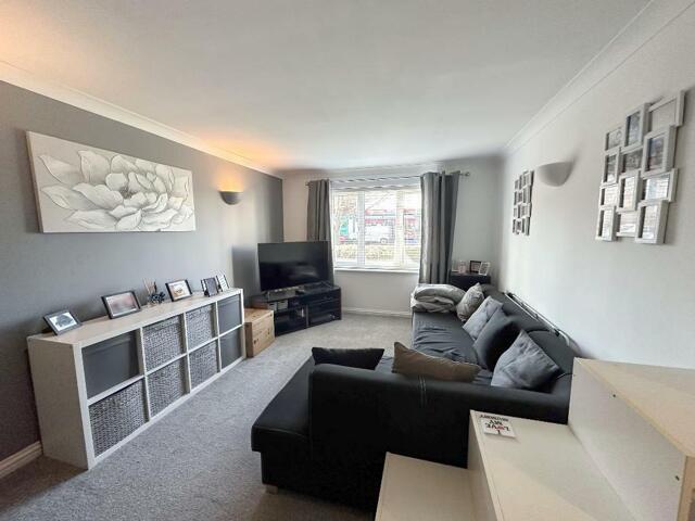 Apartment for sale in Sanderstead, Sanderstead