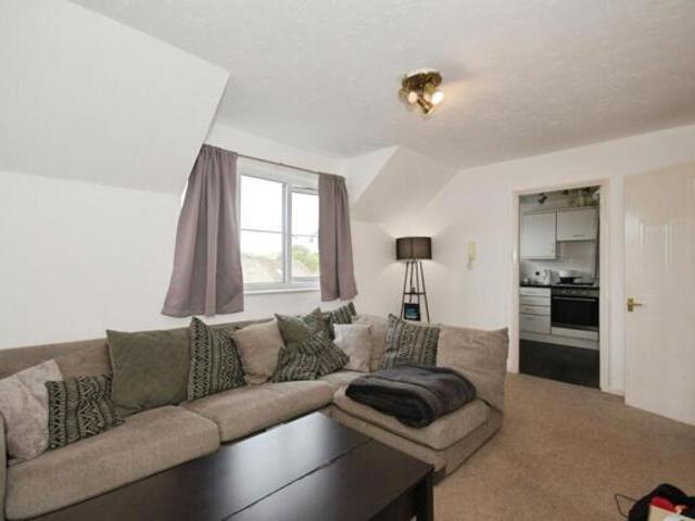 Apartment for sale in Woodseats, South Yorkshire