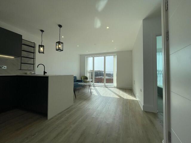 Apartment for sale in Slough