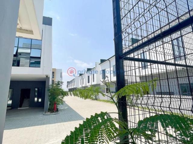 Apartment for sale in Eti Osa, Abuja